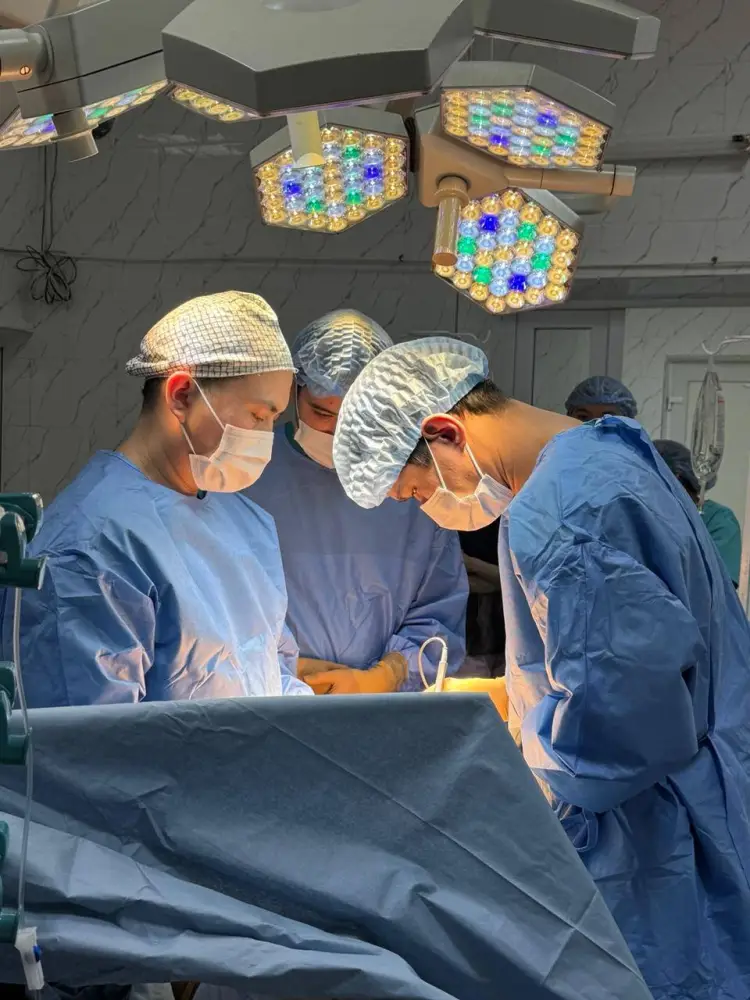 В АКМОЛИНСКОЙ ОБЛАСТИ ПРОВЕДЁН ДОНОРСКИЙ ПРОЦЕСС: ДВУМ ПАЦИЕНТАМ ВЫПОЛНЕНА ТРАНСПЛАНТАЦИЯ ПОЧЕК (3)