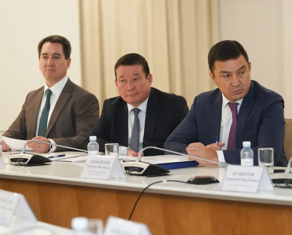 В ТУРКЕСТАНСКОЙ ОБЛАСТИ ВЕДУТСЯ ПЕРЕГОВОРЫ О СТРОИТЕЛЬСТВЕ СПОРТИВНО-ОБРАЗОВАТЕЛЬНОГО ХАБА НОВОГО ПОКОЛЕНИЯ (3)