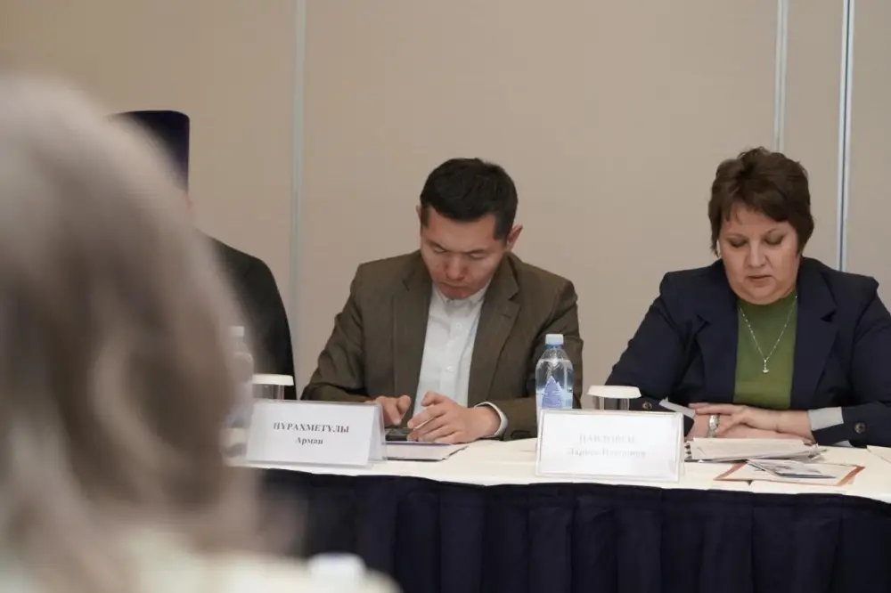 В столице обсудили вопросы вакцинации (10)