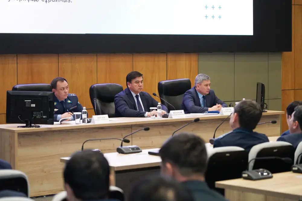 В ТУРКЕСТАНСКОЙ ОБЛАСТИ В ПРОШЛОМ ГОДУ ЗАРЕГИСТРИРОВАНО 843 ФАКТА ИНТЕРНЕТ-МОШЕННИЧЕСТВА (5)