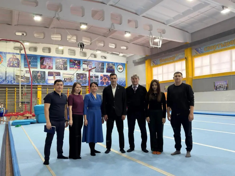 Проект новой Конституции Казахстана обсудили в столичной спортшколе (4)