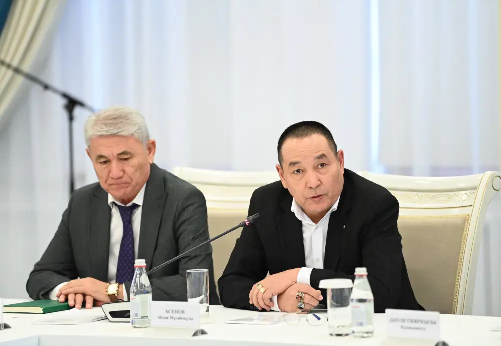 Обсуждены вопросы поддержки и развития предпринимательства в регионе (6)