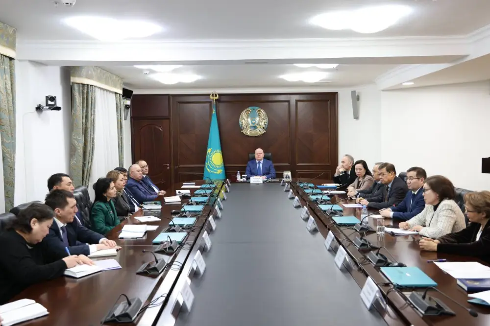 В Высшем Судебном Совете обсуждён новый проект Конституции (5)