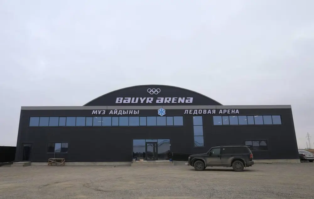 Нурдаулет Килыбай ознакомился с ходом строительства нового ледового дворца в Актау (6)