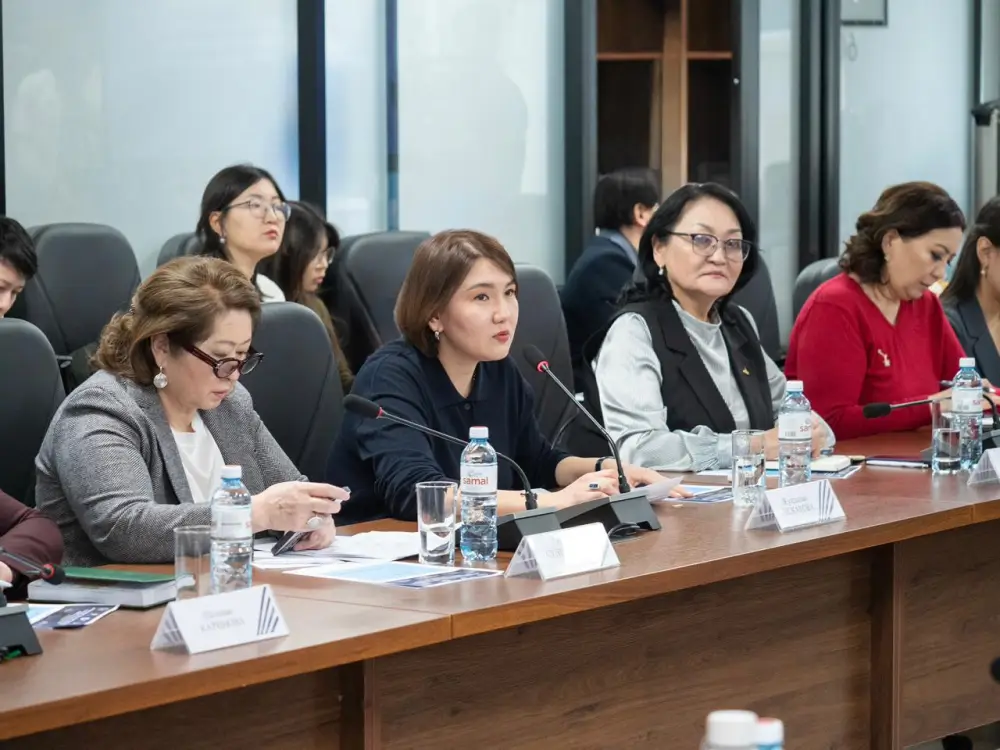 Роль семьи в условиях конституционных изменений обсудили в столице (3)