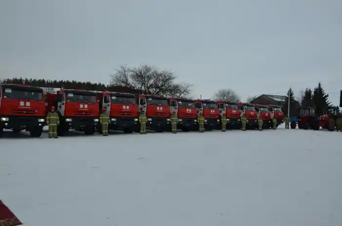 Новая противопожарная техника передана в Кокшетауский государственный национальный природный парк (2)