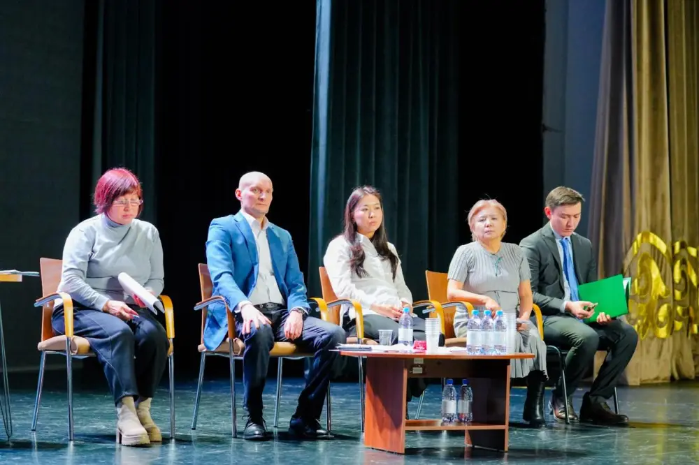 В Астане проходят слушания по экологическим аспектам развития столицы (9)