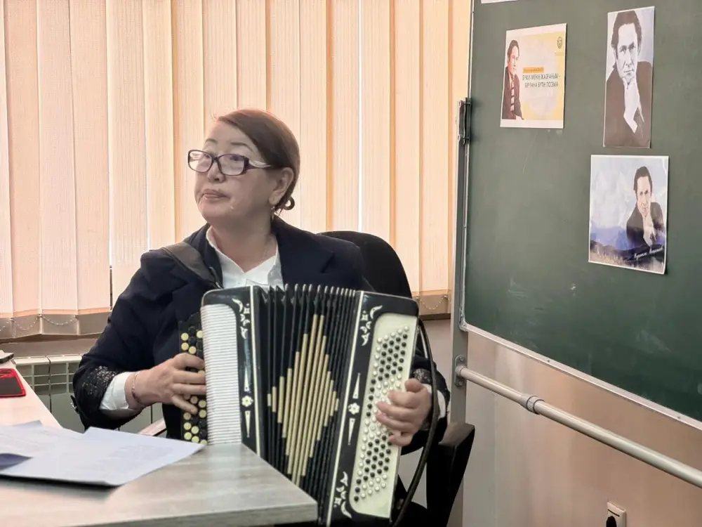 «Мукагали - загадочный мир»: в Астане прошла встреча, посвященная 95-летию поэта (3)