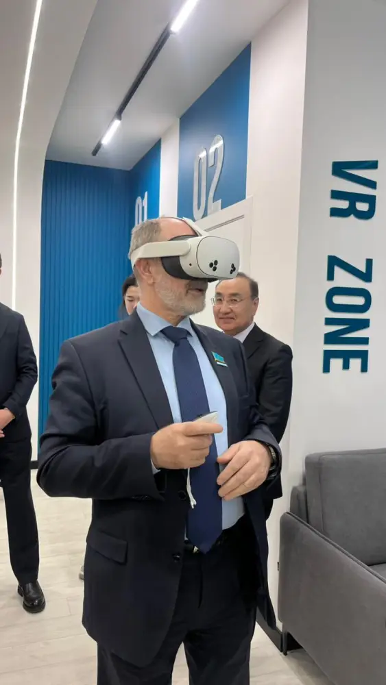 «Экономь воду — сохраняй будущее»: в столице прошел единый эко-час (10)