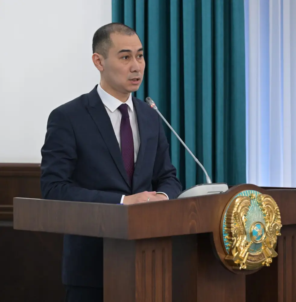 Сегодня в акимате области рассмотрели ход подготовки к дезинсекционным работам на предстоящий период 2026 года (2)