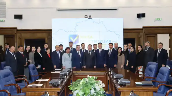 В Высшей аудиторской палате обсудили проект новой Конституции Республики Казахстан (2)