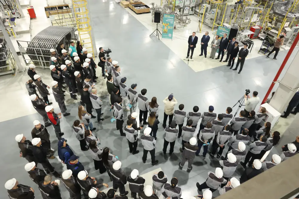 Коллектив завода Kia Qazaqstan поддерживают проект Новой Конституции (8)