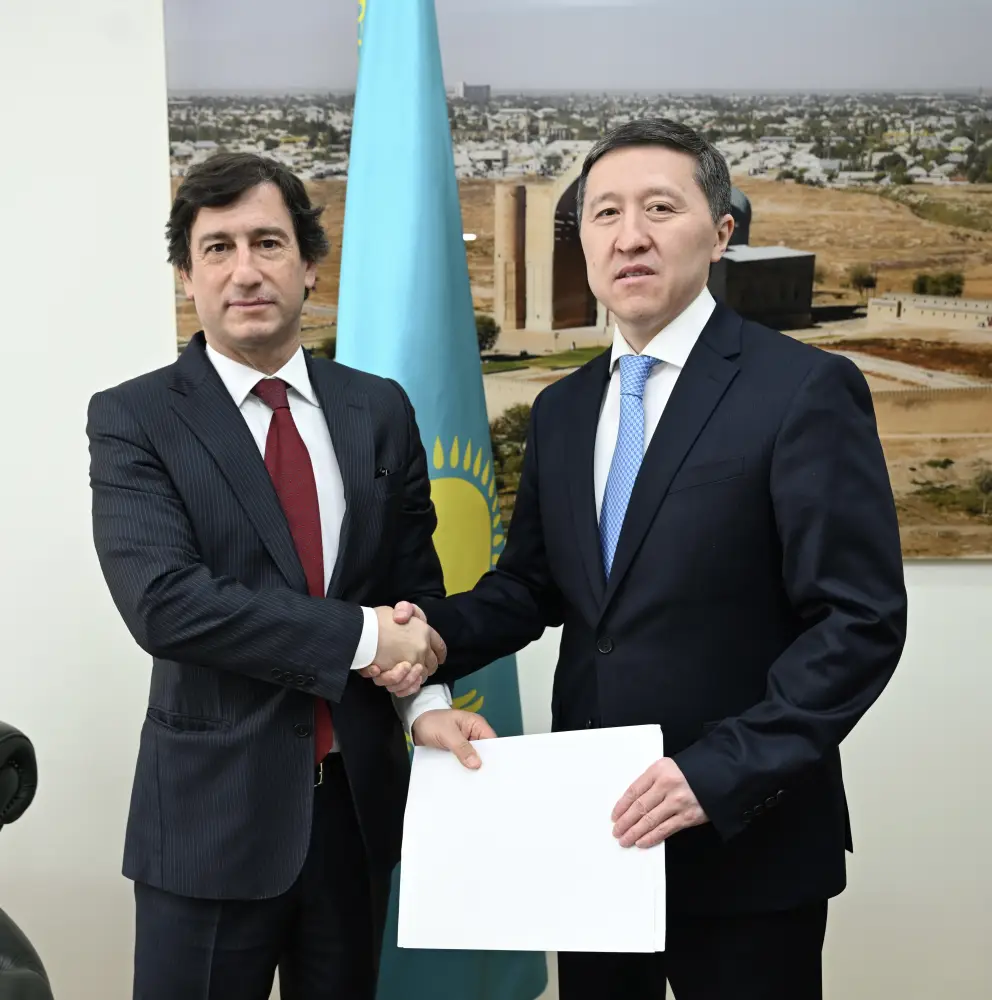 Казахстан и Португалия нацелены на расширение сотрудничества (2)