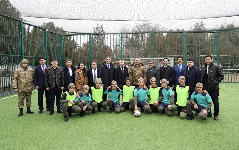 Министр обороны презентовал депутатам Парламента проект Sarbaz+ в Алматы (10)