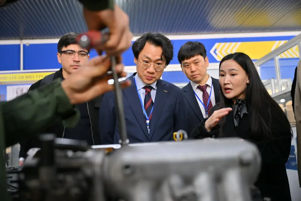 Казахстанский колледж успешно прошел международную аккредитацию (2)