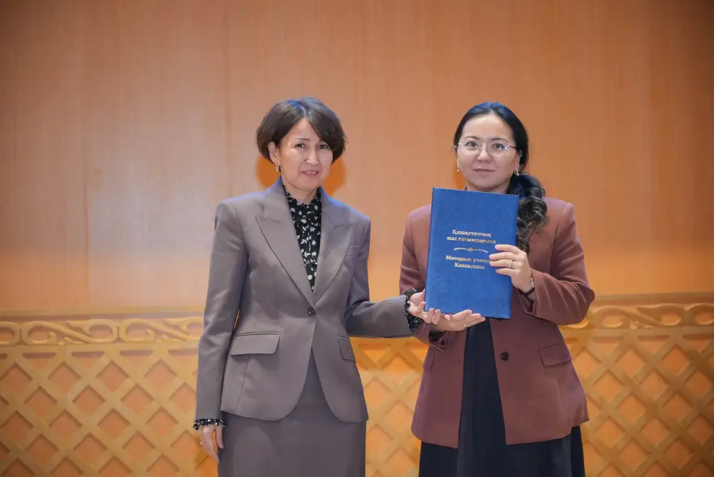 Поручение Главы государства: 14 молодых ученых стали обладателями новых квартир (9)