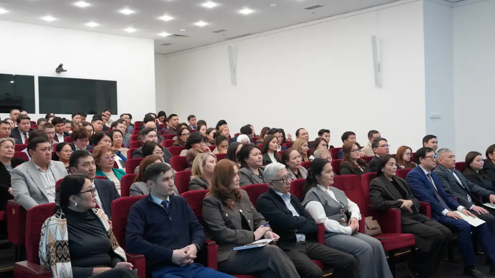 Разъяснили ключевые положения проекта новой Конституции (4)