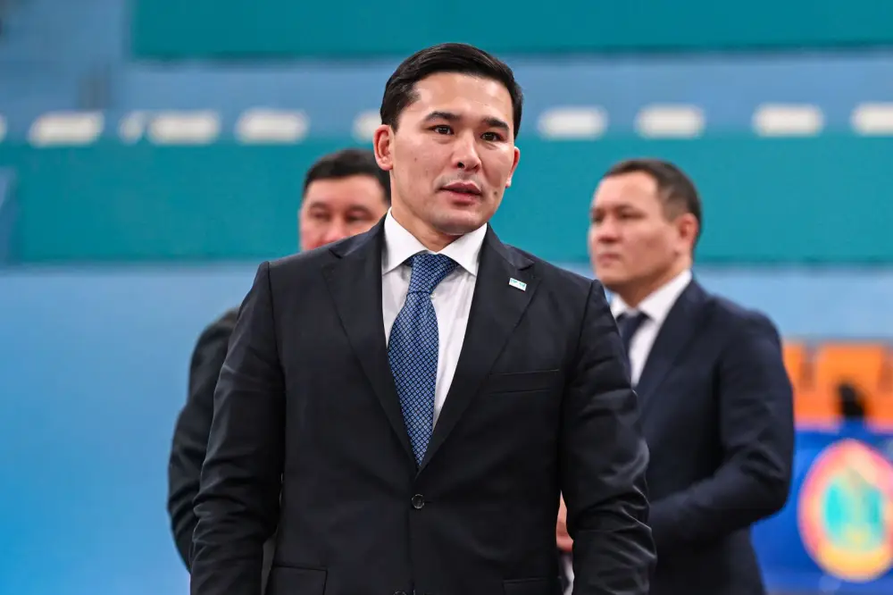 Ербол Мырзабосынов ознакомился с подготовкой сборных Казахстана к международным стартам (2)