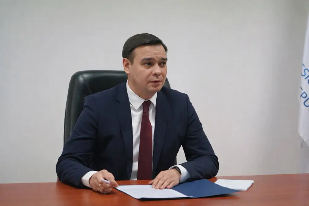 В национальном правозащитном центре обсудили проект новой Конституции (7)