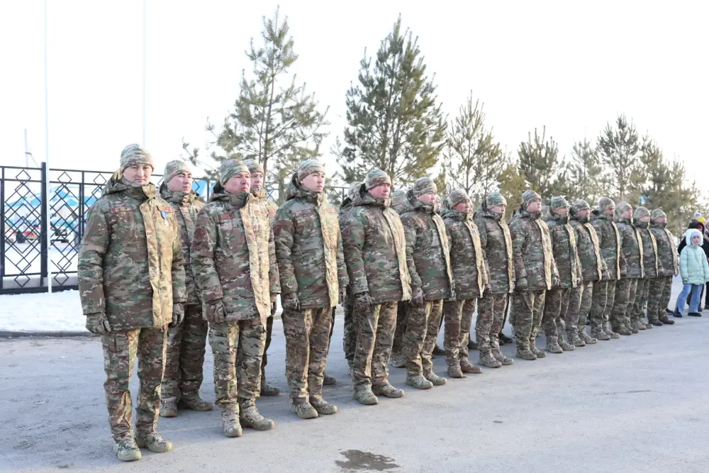 Глава МЧС открыл новую пожарную часть в Мартуке (4)