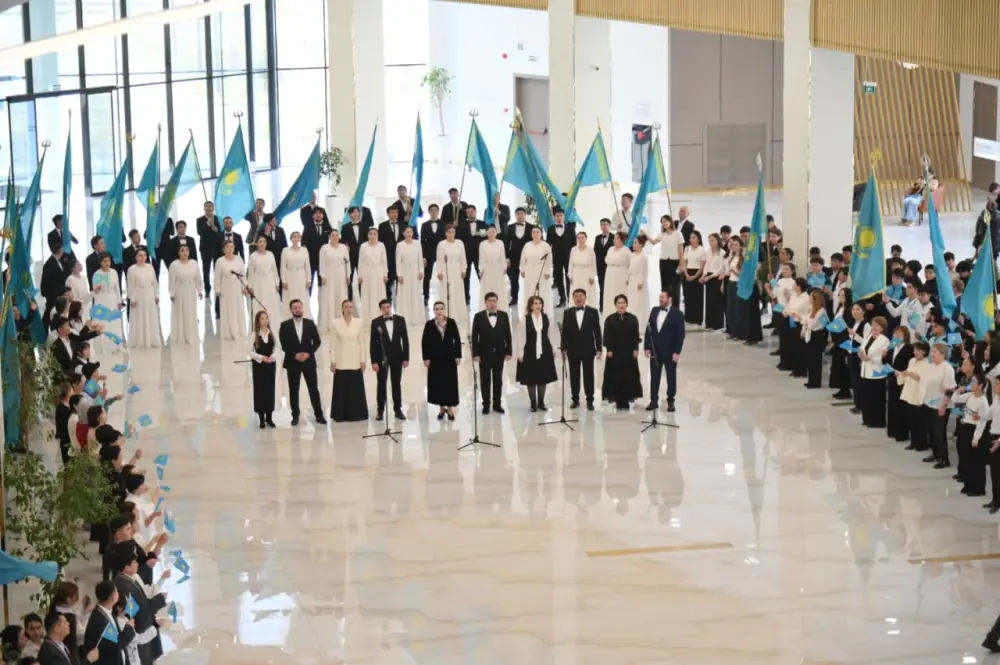 В ШЫМКЕНТ ПРОШЛА МАСШТАБНАЯ АКЦИЯ «ВМЕСТЕ ЗА ОБНОВЛЕНИЕ СТРАНЫ!» (4)