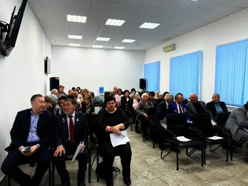В Астане избран председатель Совета ветеранов района Байконыр (2)