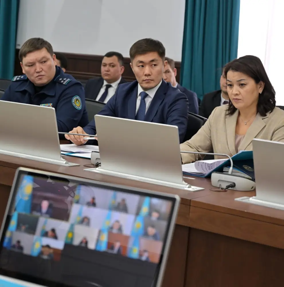 На аппаратном совещании в акимате области рассмотрен реализация Концепции «Дети Казахстана» на 2026–2030 годы, разработанной по поручению Президент Республики Казахстан (3)
