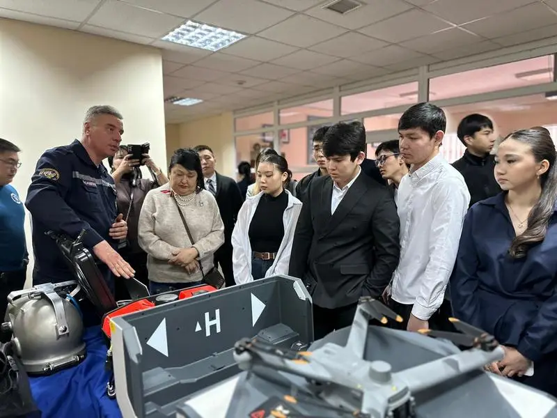 Один день со спасателями: участники «Азбуки правопорядка» увидели работу ДЧС Карагандинской области изнутри (2)