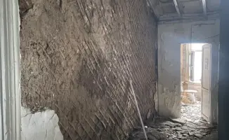 Снос аварийного здания в Алматы и планы по его замене