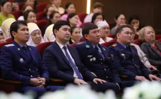 Форум в Туркестанской области: обсуждены последствия сталкинга и меры предупреждения