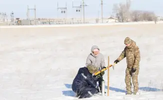 Подготовка к весеннему половодью в Казахстане: активные работы по очистке водоотводных каналов и укреплению берегов рек