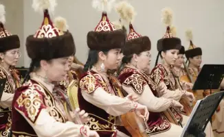 Концерт в Астане посвященный 165-летию Дины Нурпеисовой