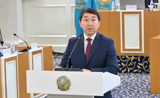 Тенге в Конституции: новая норма или старый закон?