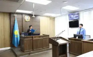 Магистранты Академии правосудия обсудили вопросы правосудия и судебной этики на встрече с Председателем суда в Астане