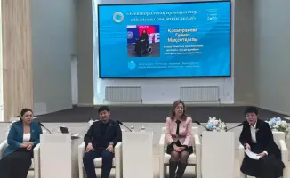 В Атырау студенты встретились с депутатами маслихатов