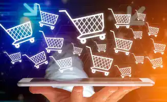 С 2023 года вводится новая ставка пошлины на интернет-покупки: 5% при лимите свыше 200 евро