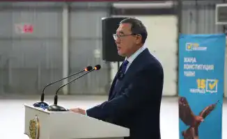 Марат Султангазиев провёл встречу с коллективом индустриально-логистического центра «ДАМУ» для обсуждения вопросов верховенства закона и устойчивого развития