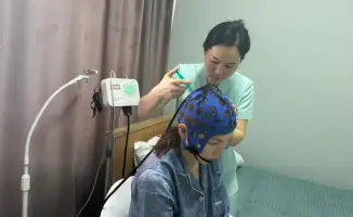 В столичной поликлинике №2 открыли кабинет для электроэнцефалографии — бесплатные исследования для застрахованных