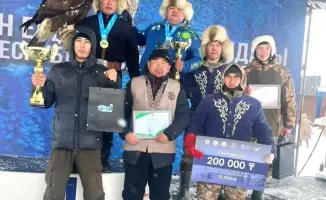 Туркестанский спортсмен Багдат Кеуенов выиграл XIX чемпионат Казахстана по охоте с ловчими птицами