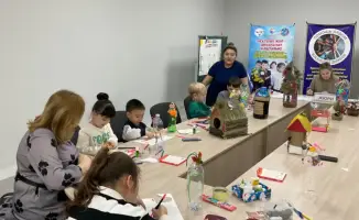 В Петропавловске состоялся мастер-класс по созданию кормушек для птиц из вторичных материалов