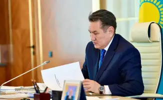 В Восточном Казахстане за три года количество студентов вузов увеличилось на 31,2%, что подчеркивает необходимость решения кадрового дефицита и развития науки.