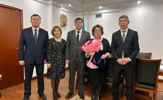 Отмечая 30-летний вклад в сферу естественных монополий: международный опыт Гульмиры Утегеновой