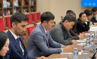 Обсуждение правового статуса государственных символов в проекте новой Конституции Казахстана на круглом столе