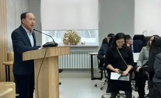 Новая Конституция Казахстана: Переписывание правил игры на встрече в столичном вузе