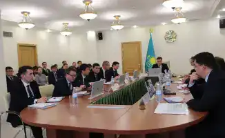 Обсуждение итогов работы АО «КСЖ «ГАК» и территориальных департаментов Минтруда: планы на будущее и их влияние на страхование