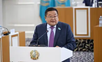 Обсуждение новой Конституции Казахстана: акцент на науку, образование и цифровые права граждан