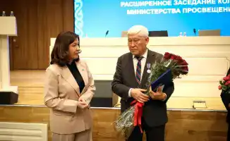 Казахстан достиг мировых высот в условиях труда для педагогов: 71% учителей удовлетворены зарплатой