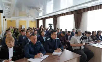 Паводки как испытание: на фоне воды растет сельское хозяйство Буландынского района