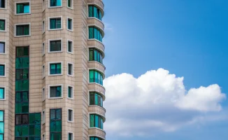 Эксперты: Резкий рост цен на жилье в конце 2025 года — искусственный феномен