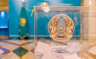 Зарубежные эксперты недостаточно понимали Казахстан — профессор из Будапешта о Конституции